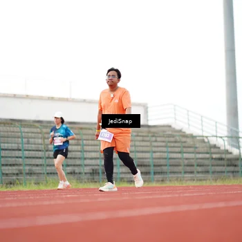 Runner Photo 4536002