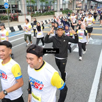 Runner Photo 4536011