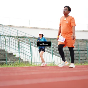 Runner Photo 4536021