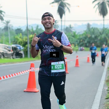 Runner Photo 4536031