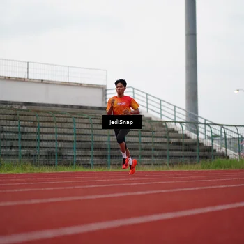 Runner Photo 4536036