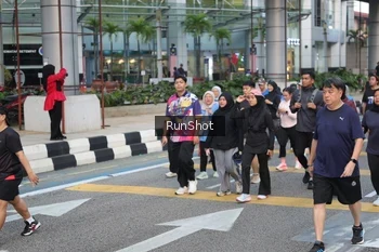 Runner Photo 4536043