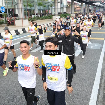 Runner Photo 4536049