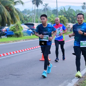Runner Photo 4536055