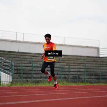 Runner Photo 4536064
