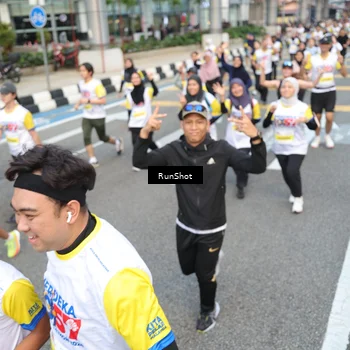 Runner Photo 4536066