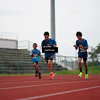 Runner Photo 4536083