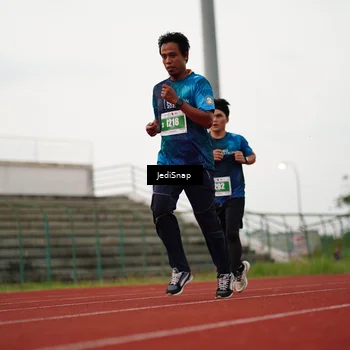 Runner Photo 4536140