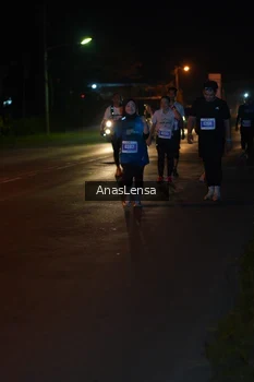 Runner Photo 4536161
