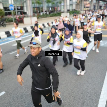 Runner Photo 4536192