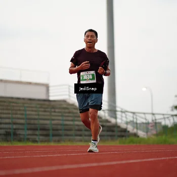 Runner Photo 4536197