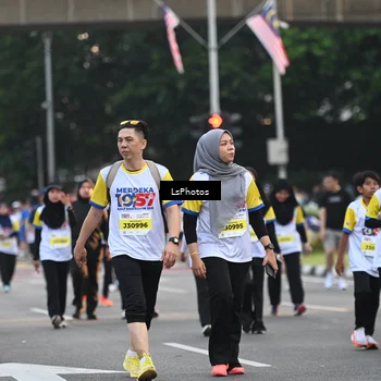 Runner Photo 4536202