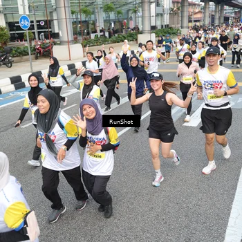 Runner Photo 4536212