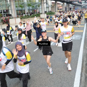 Runner Photo 4536216