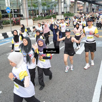 Runner Photo 4536228