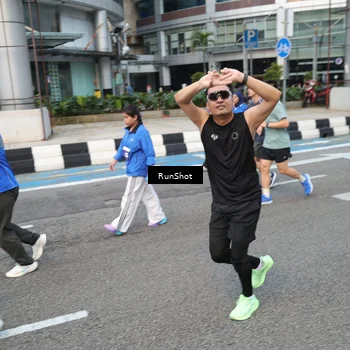 Runner Photo 4536277