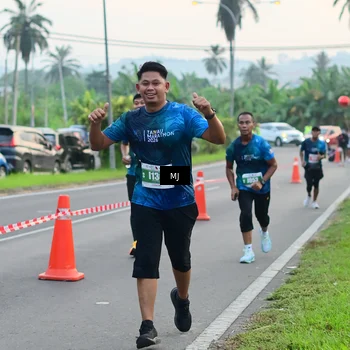 Runner Photo 4536282