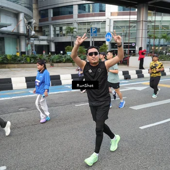 Runner Photo 4536284