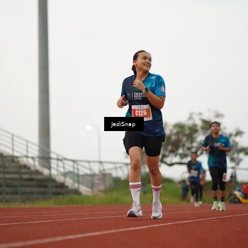 Runner Photo 4536316