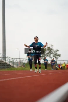 Runner Photo 4536343
