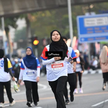 Runner Photo 4536353