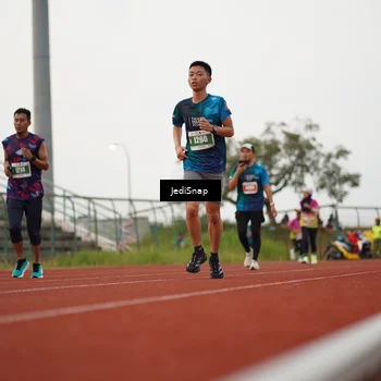Runner Photo 4536381