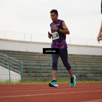 Runner Photo 4536396