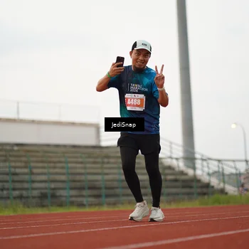 Runner Photo 4536408