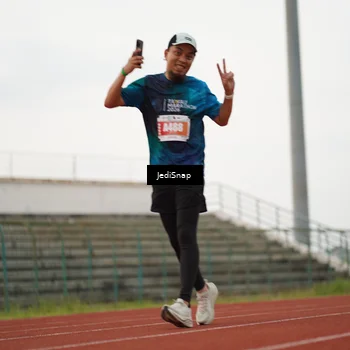 Runner Photo 4536413