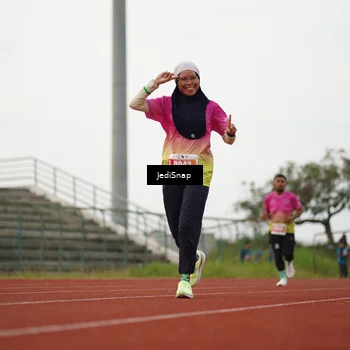 Runner Photo 4536438