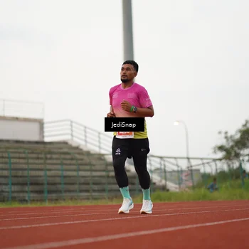 Runner Photo 4536443