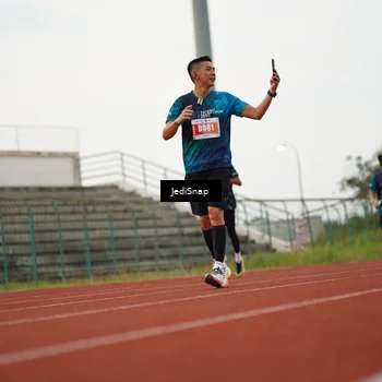Runner Photo 4536463