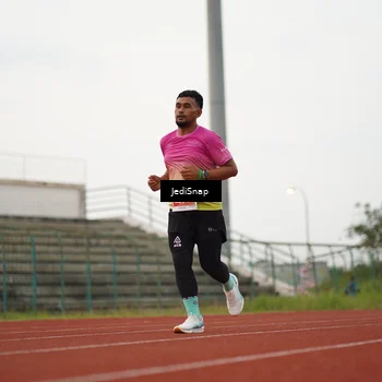 Runner Photo 4536468