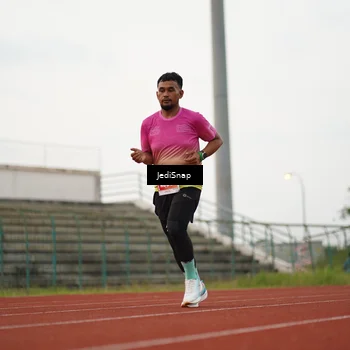 Runner Photo 4536470