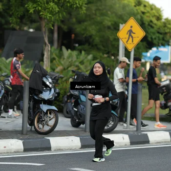 Runner Photo 4536478