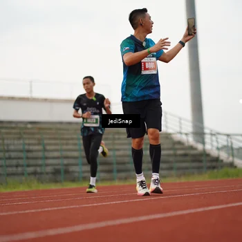 Runner Photo 4536494