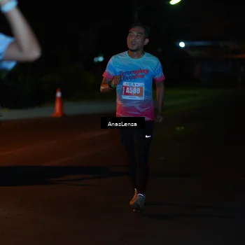 Runner Photo 4536504