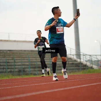 Runner Photo 4536525