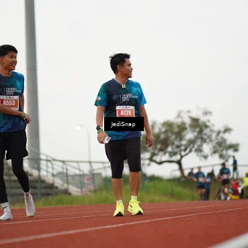 Runner Photo 4536540