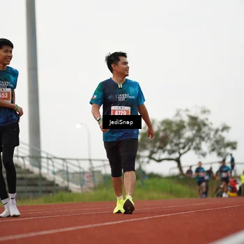 Runner Photo 4536541