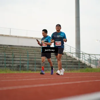 Runner Photo 4536562