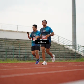 Runner Photo 4536572