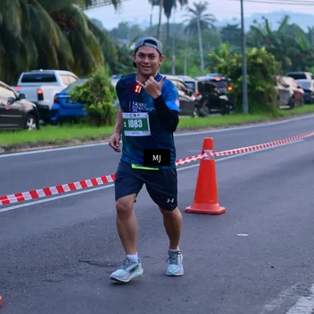 Runner Photo 4536573