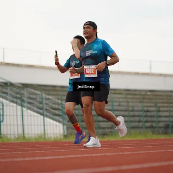 Runner Photo 4536606