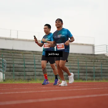 Runner Photo 4536615