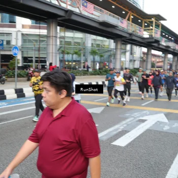Runner Photo 4536646