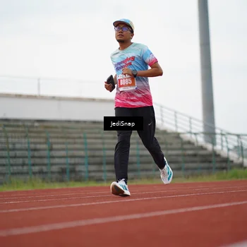 Runner Photo 4536651