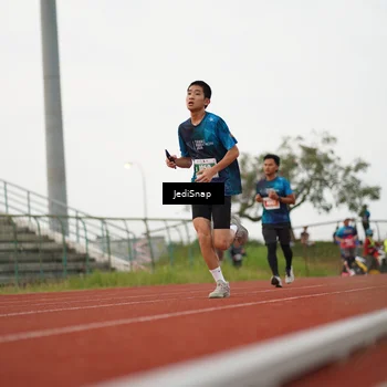 Runner Photo 4536656