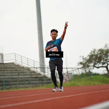 Runner Photo 4536688