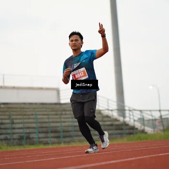 Runner Photo 4536710
